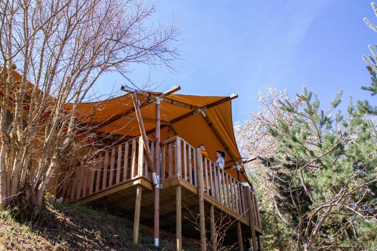 Camping Resort La Trapera Pradoluengo Exteriör bild
